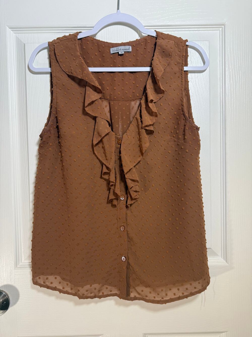 Wishlist Apparel Size Med Textured Sleeveless Blouse Button Up